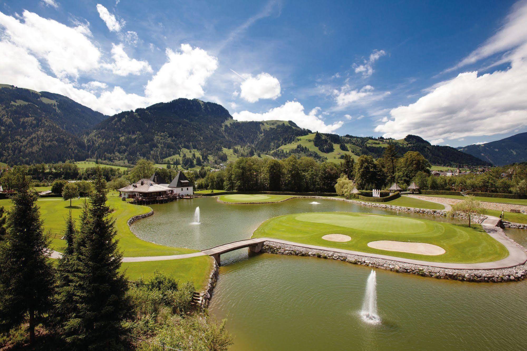 Schlosshotel Kitzbuehel A-Rosa Collection Exterior photo Golf course in Bad Tölz