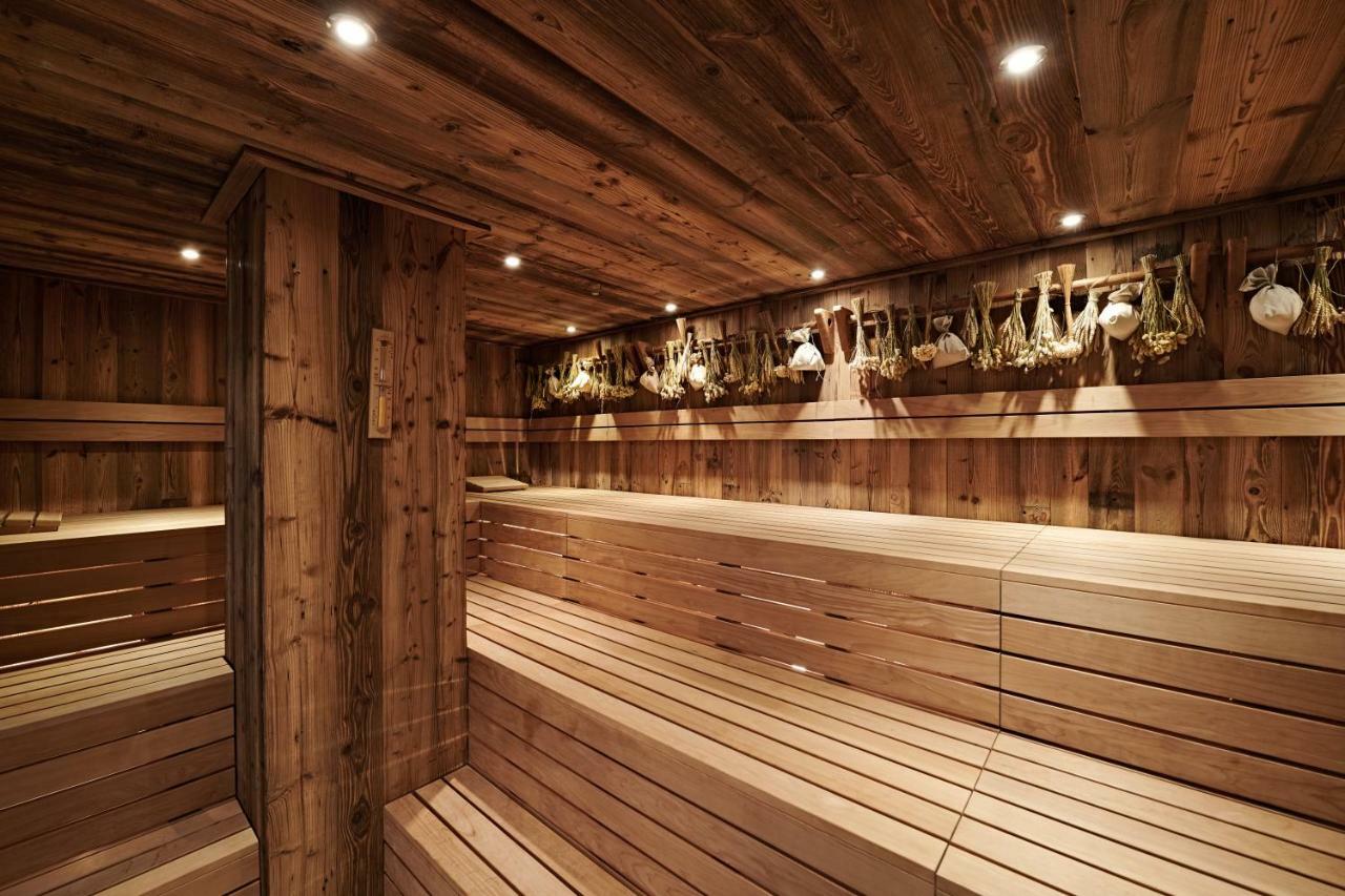 Schlosshotel Kitzbuehel A-Rosa Collection Exterior photo A Finnish sauna